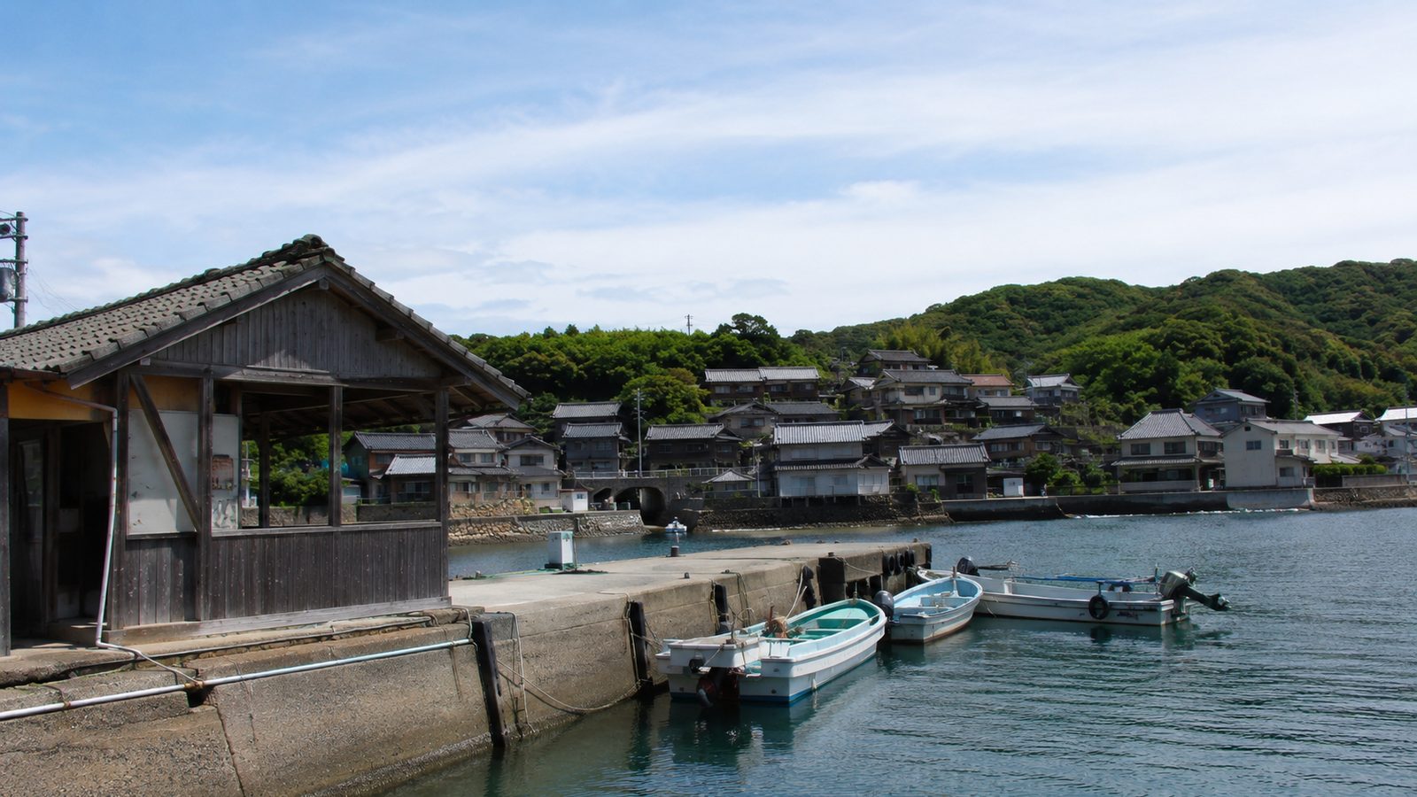 奈木島の港